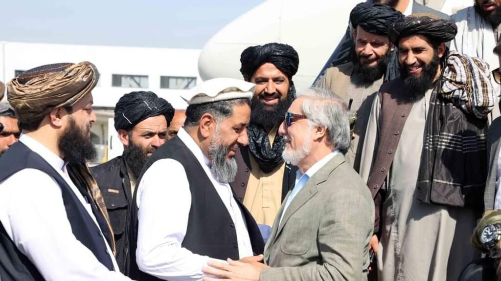 عبدالله عبدالله2 1024x575 - بازگشت دوباره رییس پیشین شورای عالی مصالحه ملی به کابل