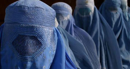 حجاب اجباری در افغانستان برقع