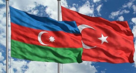 ترکیه و آذربایجان 550x295 - گفتگوی تیلفونی وزیران دفاع ترکیه و جمهوری آذربایجان