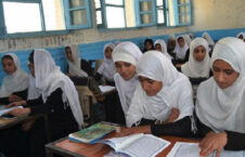 مکتب دخترانه 226x145 - پیام گزارشگر خاص ملل متحد برای طالبان؛ ریجارد بنت: مکاتب را به روی دختران باز کنید