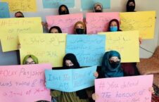 زنان معترض 226x145 - تصویر/ اعتراض تیم اتحاد و همبسته‌گی زنان افغانستان به جنایات ضد بشری طالبان