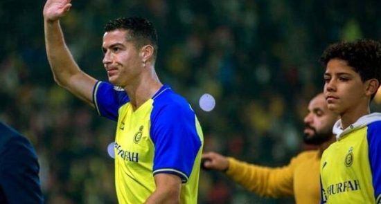 کریستیانو رونالدو 2 550x295 - دیدگاه سرمربی عربستان درباره انتقال کریستیانو رونالدو به باشگاه النصر