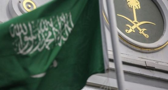 عربستان کابل 550x295 - چرایی خروج دپلومات‌های عربستان از کابل؛ آیا سعودی ها از تعامل با طالبان ناامید شده اند؟