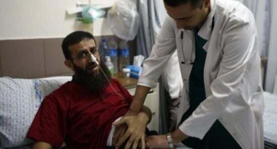 خضر عدنان 550x295 - جان باختن اسیر فلسطینی پس از 86 روز اعتصاب در زندان اسراییل