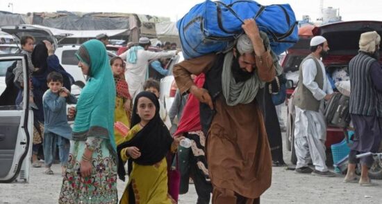 ادامه اقدامات غیر انسانی پاکستان علیه باشنده گان افغان