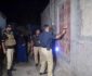 یورش وحشیانه پولیس پاکستان به خانه های مهاجرین افغان