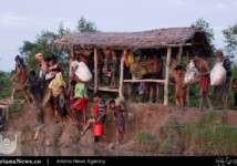 لحظات وحشتناک عبور مسلمانان روهینگیا از رودخانه (2)