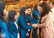 تصاویر دیدار صدر اعظم کانادا با دختران روبات ساز افغان (4)