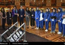 تصاویر دیدار صدر اعظم کانادا با دختران روبات ساز افغان (6)