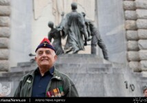 Veteran of the Indian army Marvin Bunting at the dawn service at the National War Memorial in Adelaide.