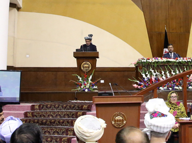 احمدزی 1 - اشتراک رئیس جمهور در نشست مشورتی با اعضای شورای ملی