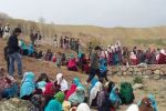 بی جا شدن 14 خانواده بامیانی بر اثر لغزش کوه