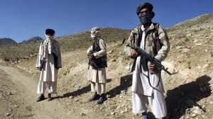 پنج شبه نظامی طالبان در افغانستان كشته شدند - طالبان دوقومندان ارشد پولیس درغزنی را زخمی کردند