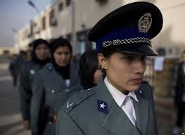 سفر آموزشی ۱۱۰ افسر زن افغان به کشور ترکیه