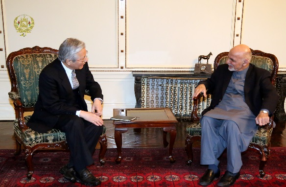 دیدار رئیس جمهور احمدزی با نماینده جدید ملل متحد برای افغانستان